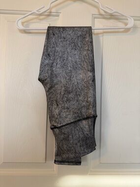 ALO Yoga Silver Marled Metallic Leggings